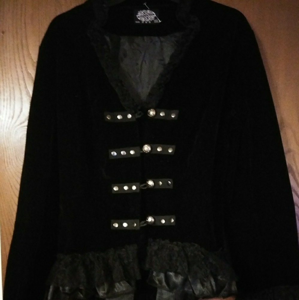 Hearts and Roses Velvet Jacket
